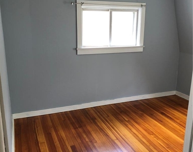 135 N Cedar Street - Photo Thumbnail 9