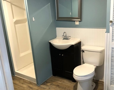 135 N Cedar Street - Photo Thumbnail 12