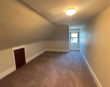 2238 Fairview Avenue - Photo Thumbnail 7