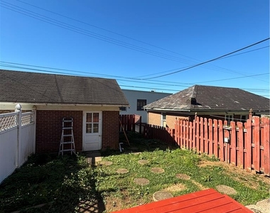 2238 Fairview Avenue - Photo Thumbnail 4