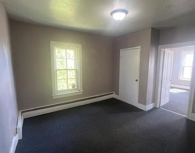206 N 2nd Street - Photo Thumbnail 15