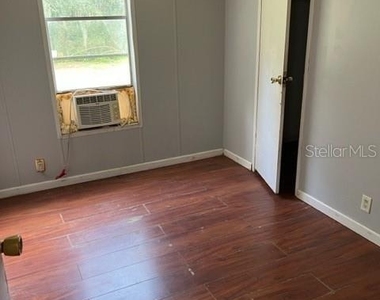 126 Switzerland Street - Photo Thumbnail 10