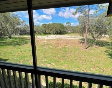 808 Pinewood Court - Photo Thumbnail 15