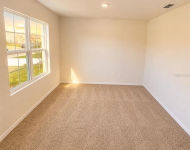 2347 Aquiline Nest Street - Photo Thumbnail 3