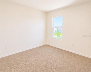 2347 Aquiline Nest Street - Photo Thumbnail 16