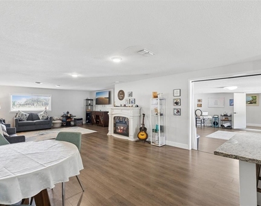 273 Avalon Road - Photo Thumbnail 10