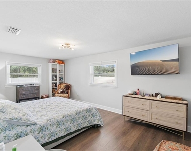 273 Avalon Road - Photo Thumbnail 13