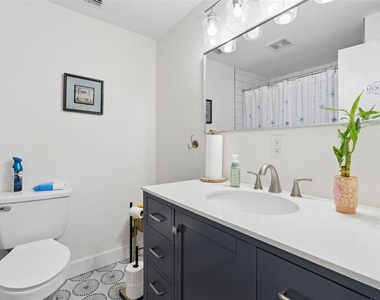 273 Avalon Road - Photo Thumbnail 18