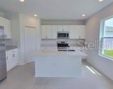 1322 Belle Isle Lane - Photo Thumbnail 4