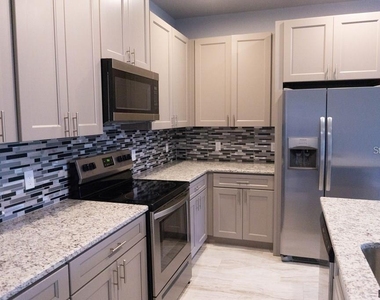 59 Fanshawe Lane - Photo Thumbnail 5