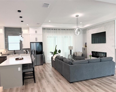 4722 Neptune Road - Photo Thumbnail 4