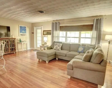 7609 Senrab Drive - Photo Thumbnail 3