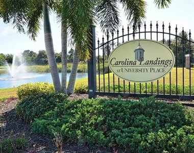 7658 Plantation Circle - Photo Thumbnail 1