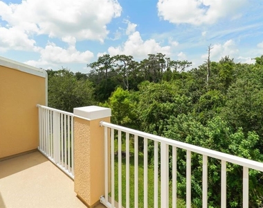 7339 Black Walnut Way - Photo Thumbnail 13