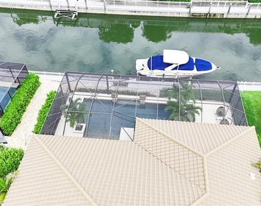 540 Regatta Way - Photo Thumbnail 2