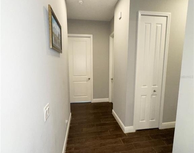 540 Regatta Way - Photo Thumbnail 21