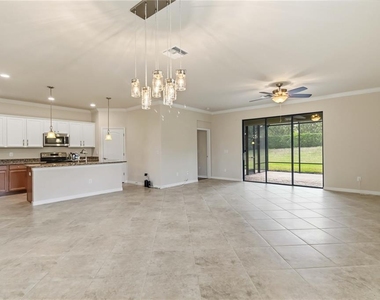 7156 Marsh View Terrace - Photo Thumbnail 11