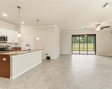 7156 Marsh View Terrace - Photo Thumbnail 10