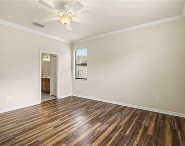 7156 Marsh View Terrace - Photo Thumbnail 37