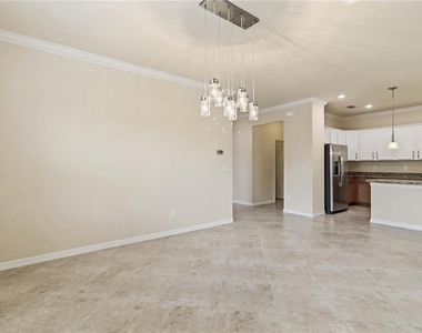 7156 Marsh View Terrace - Photo Thumbnail 12