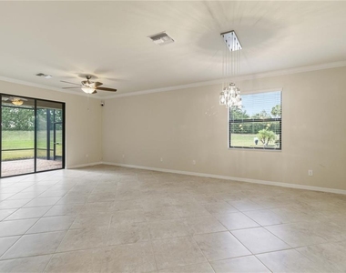 7156 Marsh View Terrace - Photo Thumbnail 14