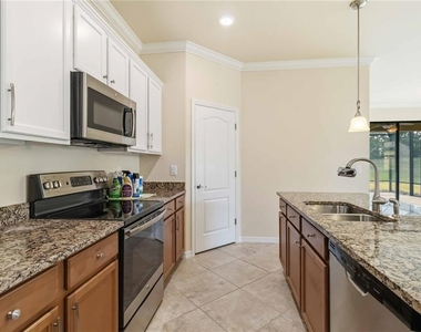 7156 Marsh View Terrace - Photo Thumbnail 19