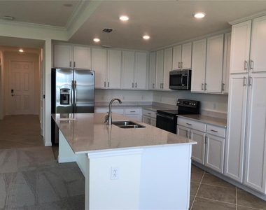 1010 Tidewater Shores Loop - Photo Thumbnail 3