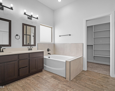 979 Airship Place - Photo Thumbnail 29