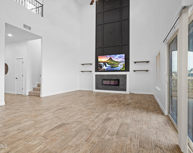 979 Airship Place - Photo Thumbnail 13