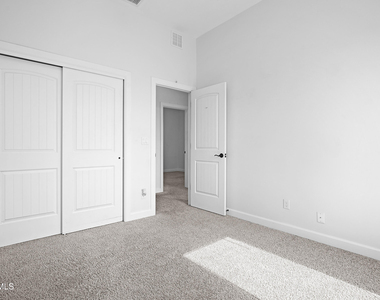979 Airship Place - Photo Thumbnail 21