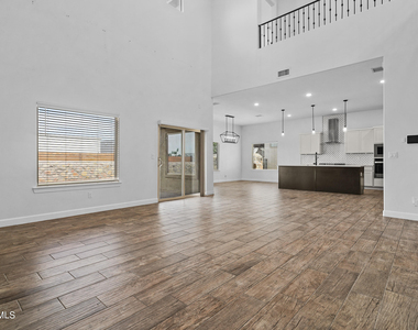 979 Airship Place - Photo Thumbnail 11