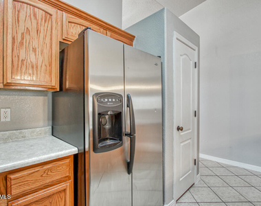12760 Tierra Alexis Drive - Photo Thumbnail 9