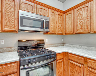 12760 Tierra Alexis Drive - Photo Thumbnail 8