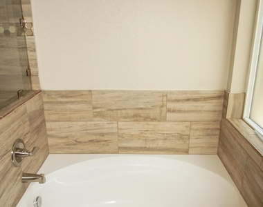1088 Sky River Street - Photo Thumbnail 25