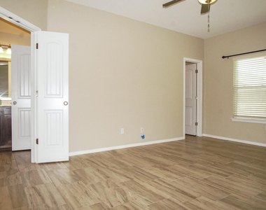 1088 Sky River Street - Photo Thumbnail 21