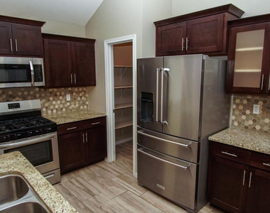 1088 Sky River Street - Photo Thumbnail 4