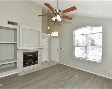 12257 Robert Dahl Drive - Photo Thumbnail 6