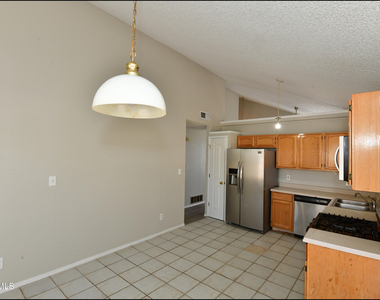 12257 Robert Dahl Drive - Photo Thumbnail 11