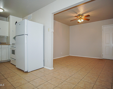1317 Saint Johns Drive - Photo Thumbnail 4