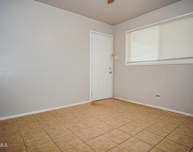 1317 Saint Johns Drive - Photo Thumbnail 3