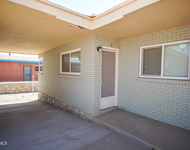 1317 Saint Johns Drive - Photo Thumbnail 1