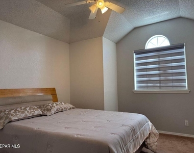 1485 Desierto Rico Avenue - Photo Thumbnail 13