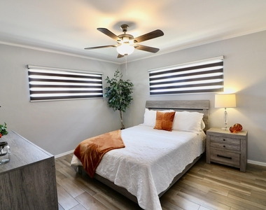1216 Brookhaven Drive - Photo Thumbnail 16