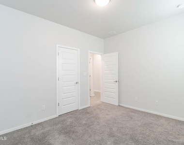 12832 Haxby Street - Photo Thumbnail 23