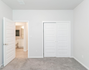 12832 Haxby Street - Photo Thumbnail 21