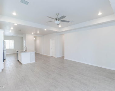 12832 Haxby Street - Photo Thumbnail 12