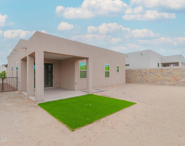12832 Haxby Street - Photo Thumbnail 40