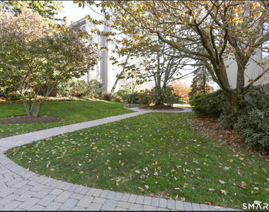 1465 Putnam Avenue - Photo Thumbnail 23