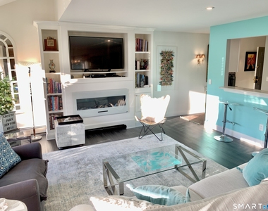 1465 Putnam Avenue - Photo Thumbnail 3