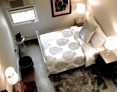 1465 Putnam Avenue - Photo Thumbnail 6